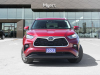 Sunroof, Power Liftgate, Softex Seats, Heated Seats, Apple CarPlay! Compare at $44275 - Our Price is... (image 4)