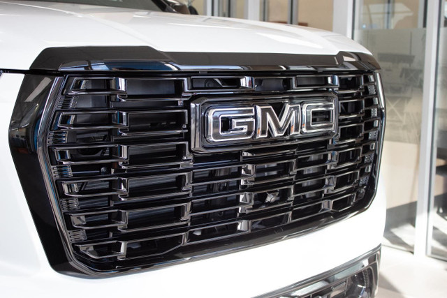 2025 GMC Yukon Denali in Cars & Trucks in Edmonton - Image 4