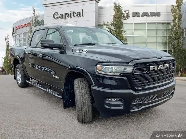2025 Ram 1500 Big Horn | 3.0L I–6 Hurricane Twin Turbo dans Autos et camions dans Ville d’Edmonton - Image 9