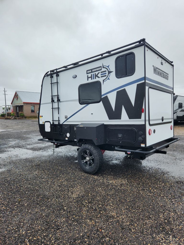2023 WINNEBAGO Hike 100 H1316FB in Travel Trailers & Campers in London - Image 4