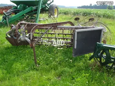 Used Ferguson Bar Rollover Rake