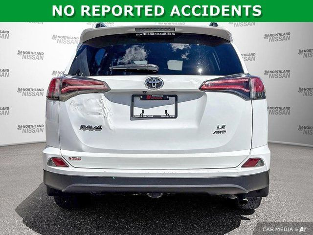 2016 Toyota RAV4 LE | Front Heated Seats in Cars & Trucks in Prince George - Image 4