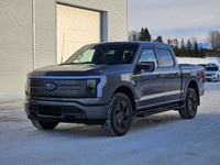 Ford F-150 Lightning LARIAT 131 KWH cabine SuperCrew 4RM caisse 
