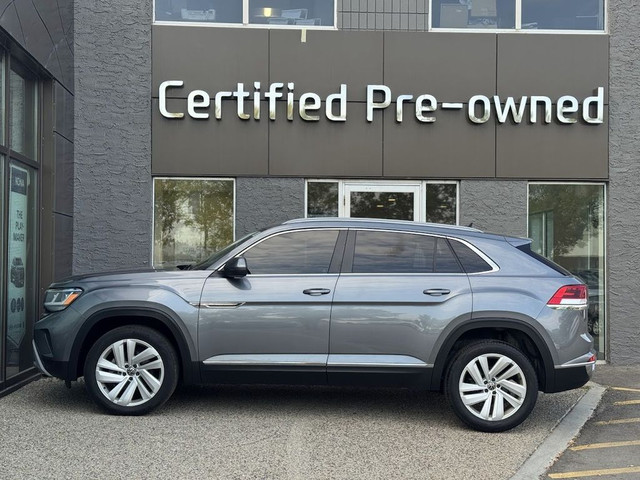 2021 Volkswagen Atlas Cross Sport HIGHLINE w/ AWD / PANORAMIC RO in Cars & Trucks in Calgary