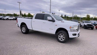 Four Wheel Drive. Leather Interior. 12 Inch Touchscreen. Bluetooth. Apple CarPlay/Android Auto. Remo... (image 1)