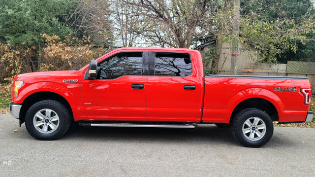2017 Ford F-150 XLT 4WD LB One Owner ,Clean Carfax, Reverse Came in Cars & Trucks in City of Toronto