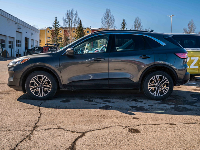 2020 Ford Escape SEL HTD FRONT SEATS/ BACK UP CAMERA/BLUETOOT... in Cars & Trucks in Calgary - Image 3