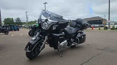 2017 Indian Motorcycles Roadmaster Steel Gray Over Thunder BlackYOUR ULTIMATE RIDE.If you have the m...