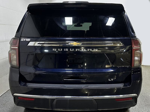 2021 Chevrolet Suburban LT | 4X4 | V8 | 7 Pass | Htd Leather | R in Cars & Trucks in Brandon - Image 4