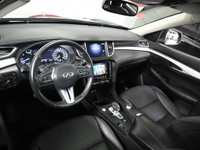 Cash Price: $31,995 Finance Price: $29,995 Low Mileage, Leather, Panoramic Roof, Apple Carplay, Andr... (image 9)