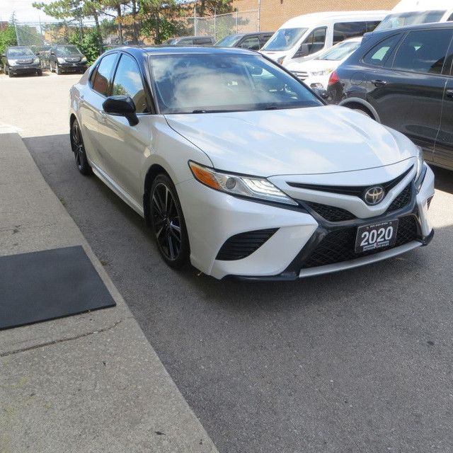 2020 Toyota Camry RED INTERIOR / XSE 4dr Sedan AWD (2.5L 4cyl 8A in Cars & Trucks in Mississauga / Peel Region - Image 4