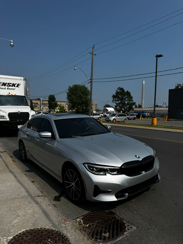 2019 BMW 330i xDrive | LOW KM | CERTIFIED | APPLE CARPLAY | in Cars & Trucks in City of Toronto - Image 3