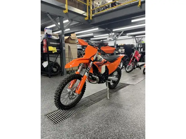 2025 KTM 250 XC in Dirt Bikes & Motocross in Granby - Image 7