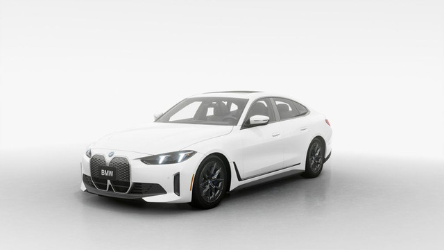 2025 BMW i4 eDrive40 | Premium | 3 ans Ent. Inclus in Cars & Trucks in City of Montréal