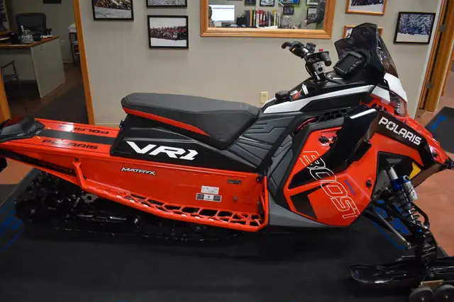 2023 POLARIS PATRIOT BOOST INDY VR1 137 SC: $120 BW! in Snowmobiles in Edmonton - Image 8