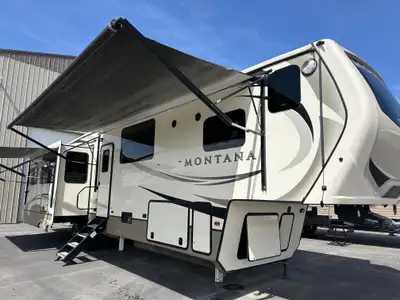 2019 Keystone Montana 3810MS. Four-season package, three big slides, two power awnings with LED ligh...