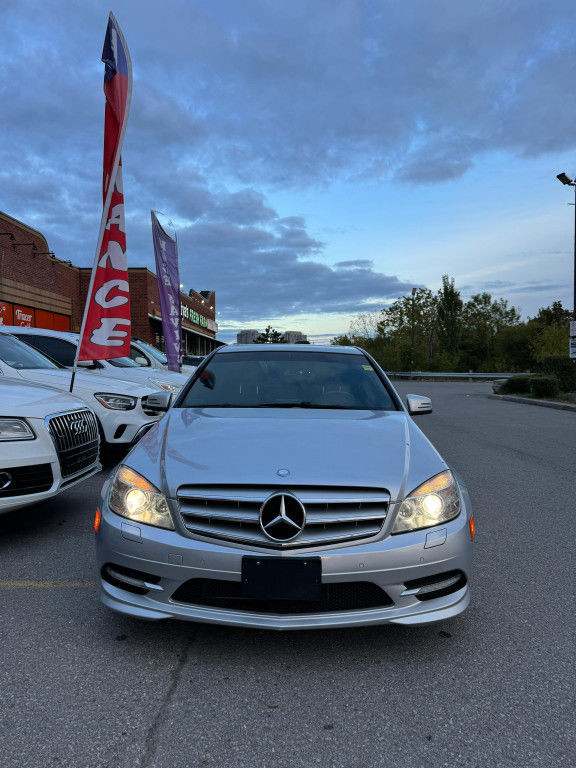 2011 Mercedes-Benz C-Class 4dr Sdn 3.0L 4MATIC in Cars & Trucks in City of Toronto - Image 3
