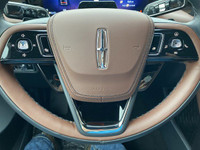 Born from the boundless allure of flight, the 2025 Lincoln Aviator uses intentional horizontal lines... (image 7)