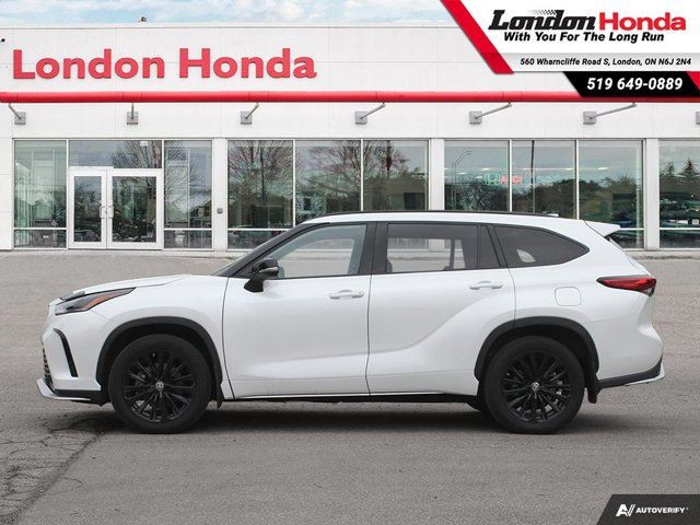 2023 Toyota Highlander XSE| Leather| Moon Roof in Cars & Trucks in London - Image 3