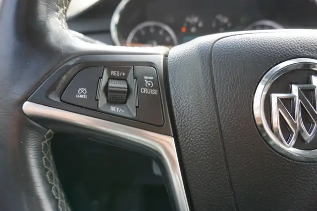 2018 Buick Encore in Cars & Trucks in Oakville / Halton Region - Image 29