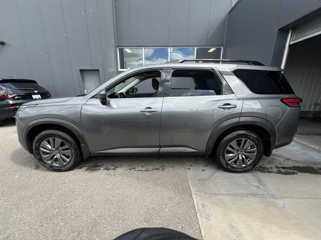 2024 Nissan Pathfinder SV | AWD | MOONROOF | 360 CAM | 3RD ROW in Cars & Trucks in Calgary - Image 3