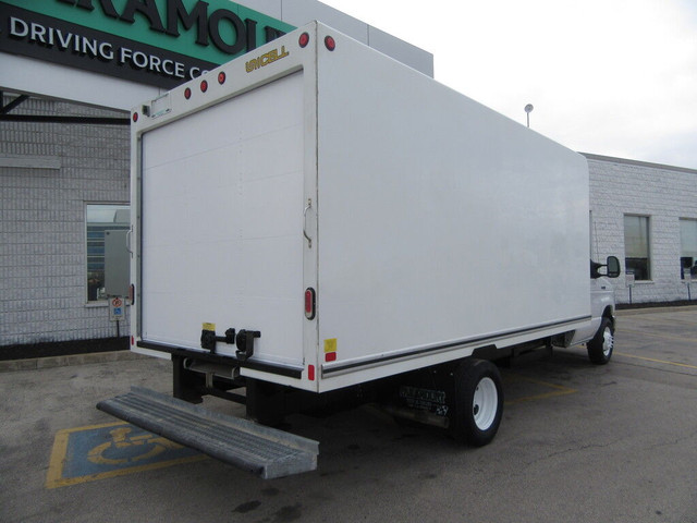 2019 Ford E-450 16FT CUBE VAN ROLLOUT RAMP in Cars & Trucks in Oakville / Halton Region - Image 3
