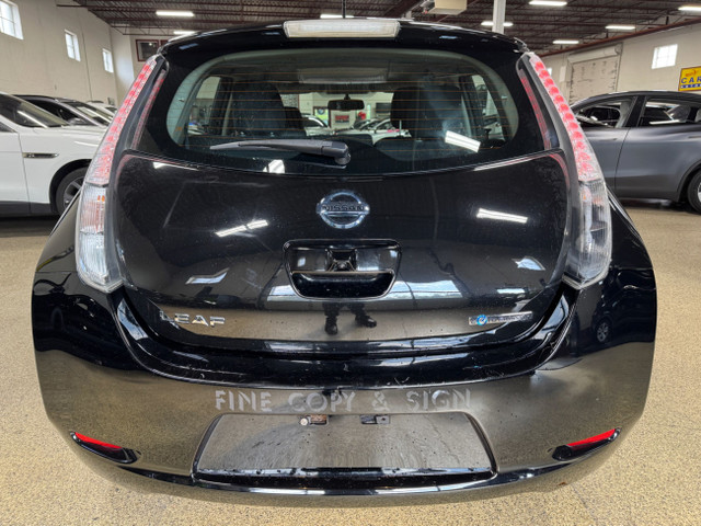 2017 Nissan LEAF 100% ELECTRIC - ZERO EMISSIONS -BLUETOOTH - NAV in Cars & Trucks in Mississauga / Peel Region - Image 4