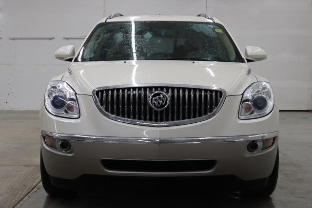 2010 Buick Enclave CX in Cars & Trucks in Saskatoon - Image 3