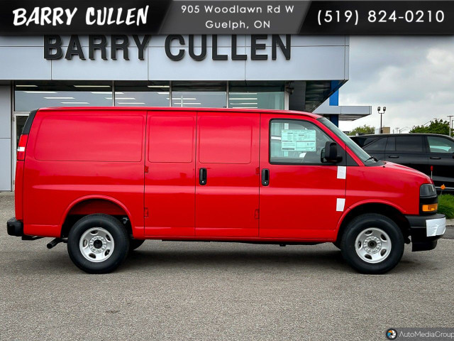 2025 Chevrolet Express Cargo Van in Cars & Trucks in Guelph - Image 3