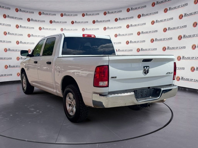 2022 Ram 1500 Classic SLT 4x4 V8 Bluetooth Backup Camera in Cars & Trucks in Calgary - Image 4