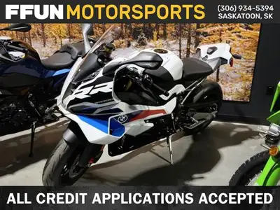 2025 BMW S 1000 RR Light white/M Motorsport Challenge your limits Precisely tuned for performance: t...