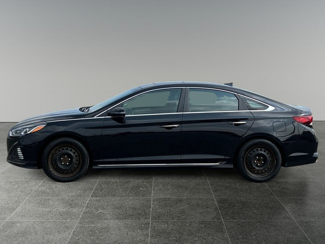 2019 Hyundai Sonata 2.4L Essential w-Sport Pkg/ Leather/ MECH SP in Cars & Trucks in Calgary - Image 2