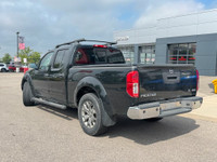 The 2019 Nissan Frontier SL offers a premium blend of rugged capability and refined comfort. Powered... (image 3)