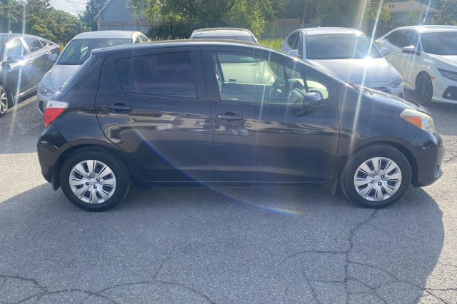 2012 Toyota Yaris LE in Cars & Trucks in Ottawa - Image 3