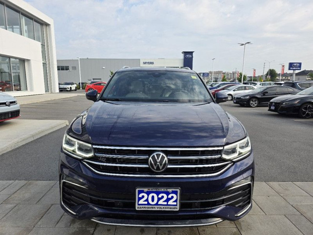 2022 Volkswagen Tiguan Highline R-Line  - Sunroof in Cars & Trucks in Ottawa - Image 4