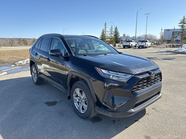 2022 Toyota RAV4 XLE in Cars & Trucks in Calgary