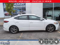 La Elantra LE 2018 2.0/L est une voiture fiable et sobre, offrant un intérieur spacieux et des équip... (image 3)