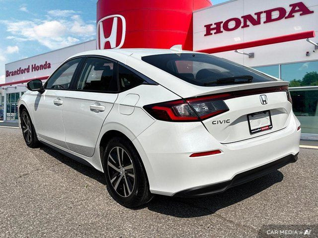 2022 Honda Civic Hatchback LX in Cars & Trucks in Brantford - Image 4