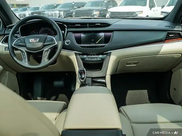 2017 Cadillac XT5 Luxury FWD | Sunroof | Navigation | Memory in Cars & Trucks in Windsor Region - Image 29