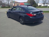 2013 Hyundai Sonata 156000 KM Price $7999 ON or QC Safety Included Warranty Included Carfax Included... (image 5)