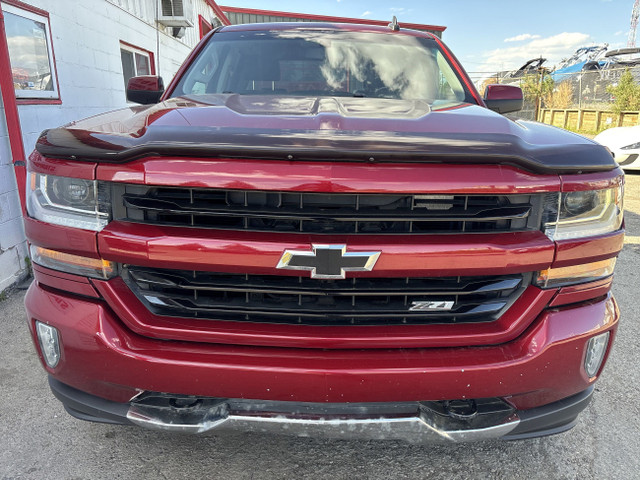 2018 Chevrolet Silverado 1500 LT | 4X4 | CREW CAB | 5.3L V8 | HE in Cars & Trucks in Calgary - Image 3