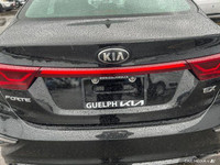 Former Daily Rental: Window Grid Antenna, Wheels: 17 Machine Finish Alloy, Variable Intermittent Wip... (image 7)