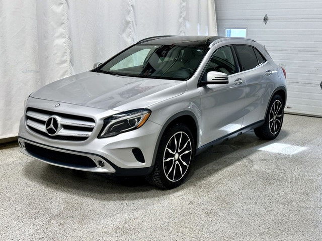 2016 Mercedes-Benz GLA GLA 250 Silver PEARL in Cars & Trucks in City of Montréal