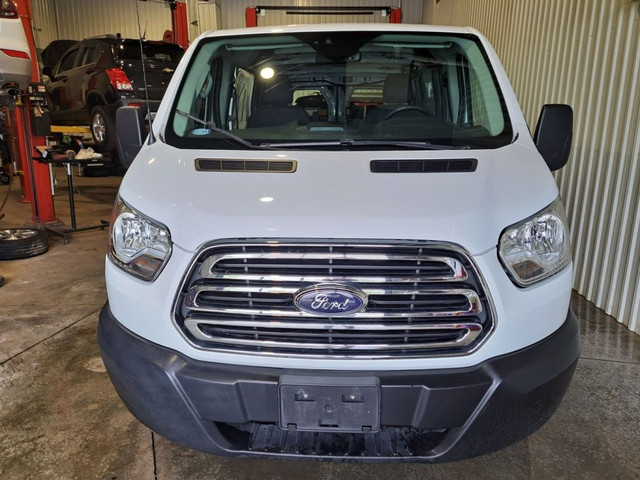 2019 Ford Transit 250 Auto AC Cruise in Cars & Trucks in Gatineau - Image 3