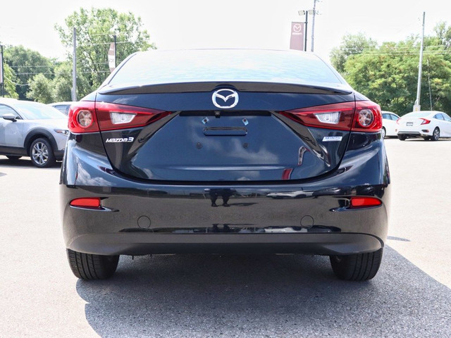 2018 Mazda Mazda3 SE Auto in Cars & Trucks in Hamilton - Image 4