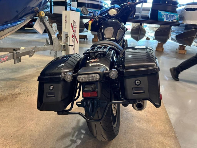 2023 Honda rebel touring dct in Street, Cruisers & Choppers in Québec City - Image 2