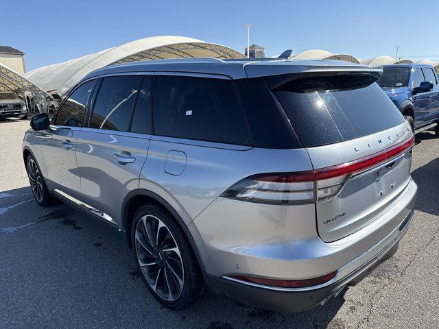 2020 Lincoln Aviator Reserve in Cars & Trucks in Calgary - Image 2