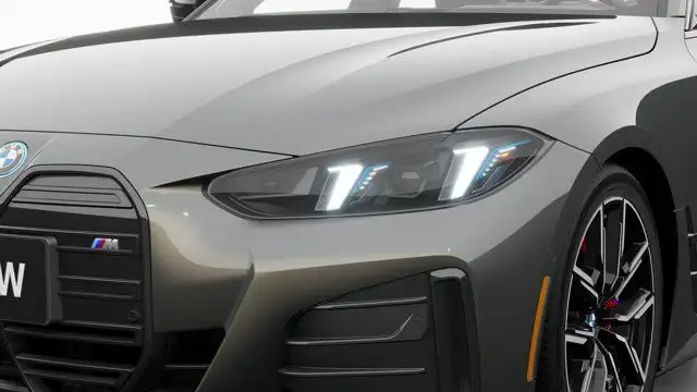 2025 BMW i4 M50 xDrive in Cars & Trucks in Laval / North Shore - Image 9