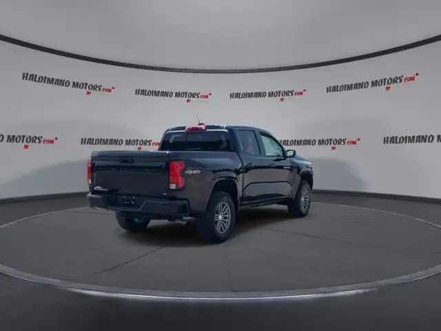 2024 Chevrolet Colorado 4WD LT in Cars & Trucks in Hamilton - Image 9