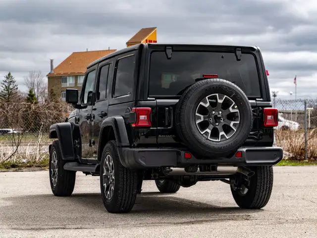 2025 Jeep Wrangler Sahara in Cars & Trucks in Barrie - Image 6